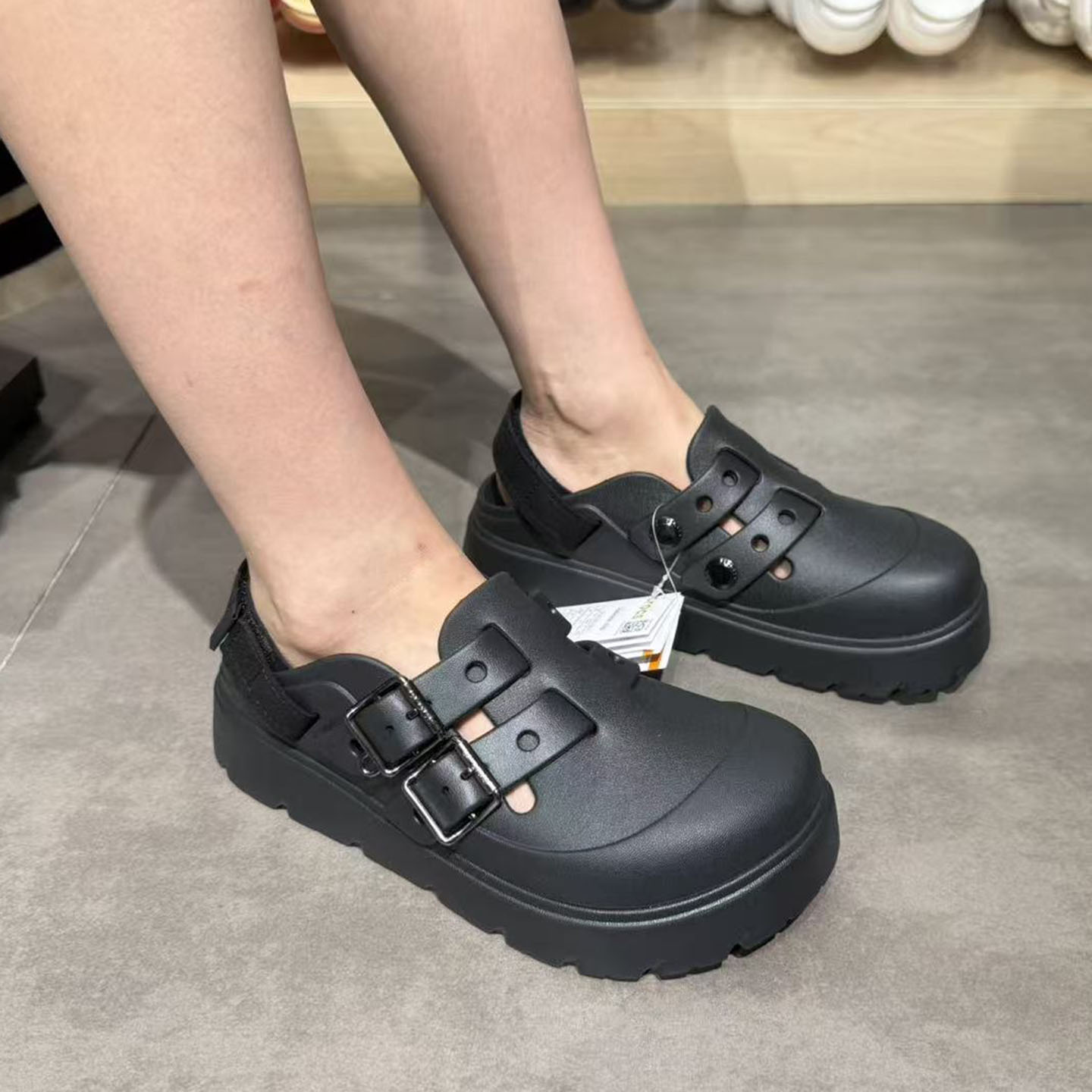 Crocs庞克Clog26新款休闲女鞋