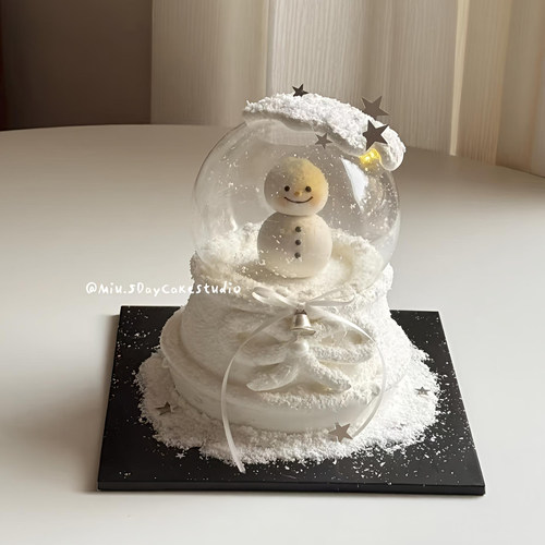 包邮网红圣诞节蛋糕装饰摆件塑料水晶球透明罩玻璃罩雪人丝带插件