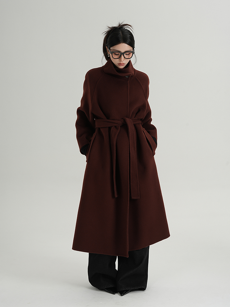 High-End Elegant Red Long Wool Coat with Stand Collar, Woolen Overcoat, New Winter Style for Women