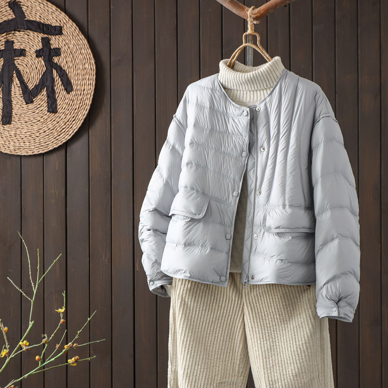 轻薄简约时尚短款羽绒服女25冬季新款欧货圆领90白鸭绒保暖外套潮