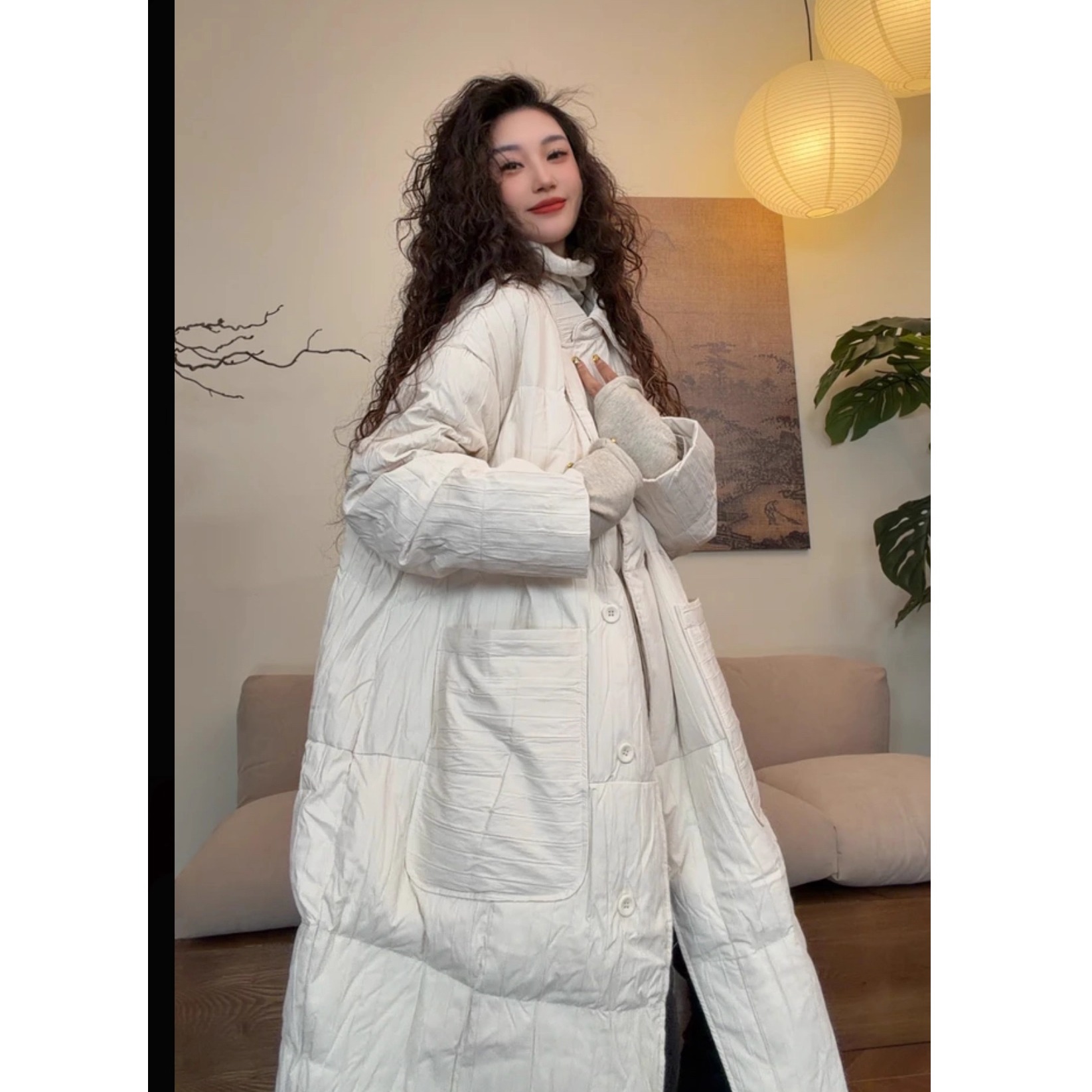 2025冬季设计师款宽松羽绒服