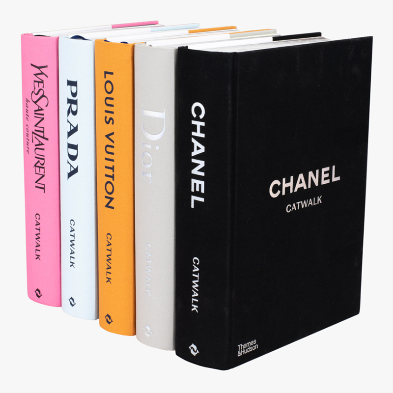 【预售英文原版】T台时装秀Catwalk系列5册艺术书迪奥Dior香奈儿Chanel 经典时尚服饰服装设计作品集 摄影画册画集 卡尔拉格斐 T&H