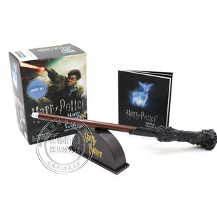 Book 哈利波特手办北京环球影城 Harry Wand with Wizard’s 魔杖和贴纸书套装 Potter 电影周边 英文原版 Sticker 哈利波特