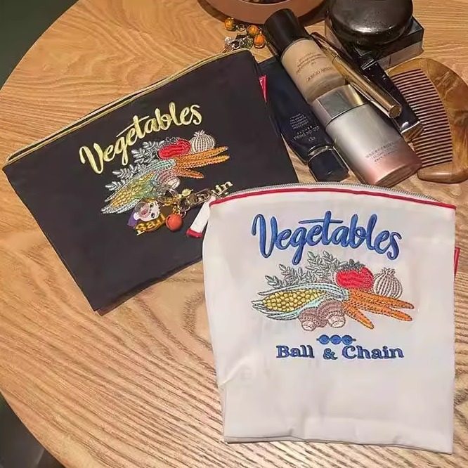 日本代购ballchain刺绣环保布袋化妆包收纳袋防水尼龙化妆品小包