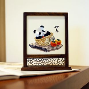 苏绣胡桃木熊猫摆件苏州双面刺绣桌面摆台新中式中国风送老外礼物