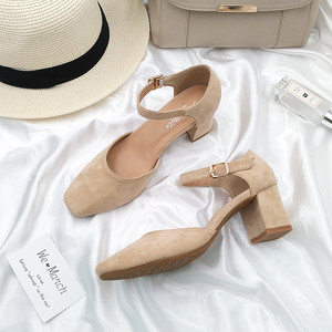 文艺复古小方头凉鞋2023新款中空包头鞋小码313233优雅高跟女单鞋