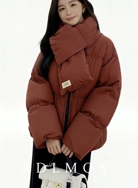 A D L M Q S 仁爱·和谐 红色羽绒服