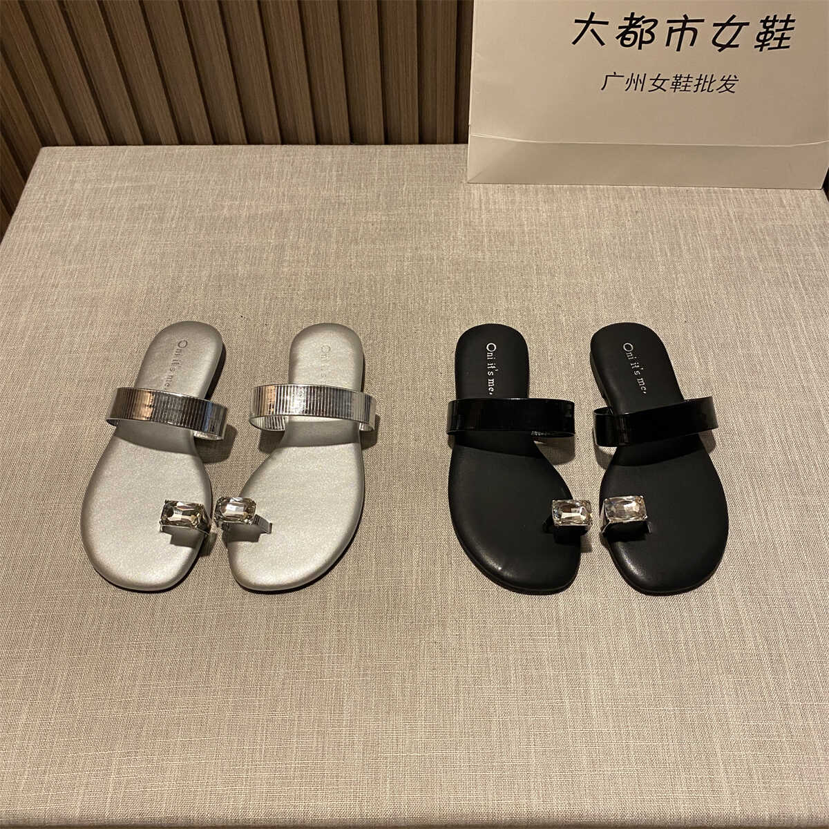 网红爆款水钻套趾凉拖鞋仙女鞋
