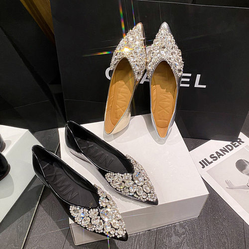 789-10 尖头平底配裙子单鞋女2024年新款春季瓢鞋浅口大码女鞋