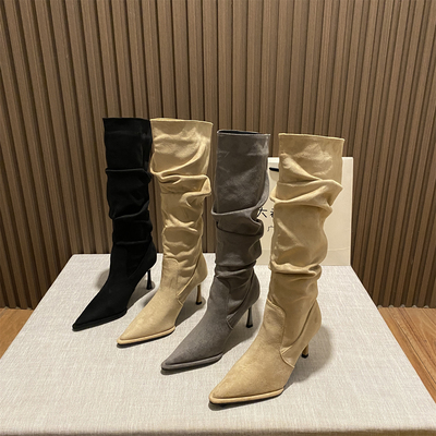 复古尖头细跟绒面褶皱堆堆靴长靴