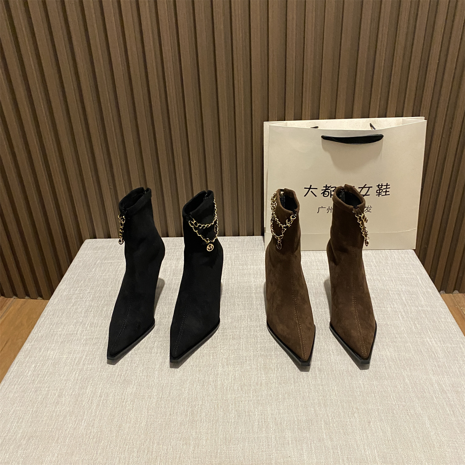 绒面短靴女金属链条弹力靴瘦瘦靴