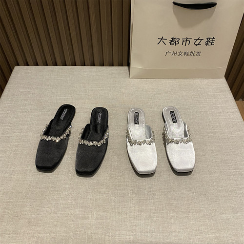 法式方头水钻缎面一字带半拖鞋