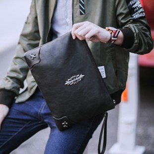 时尚休闲男士单肩斜跨包  都市新款手拿包men's clutch bag money