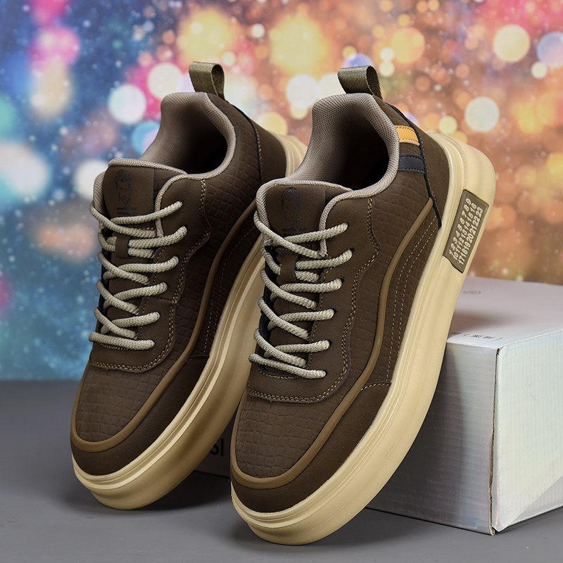 新款爆款男鞋休闲鞋百搭高级感板鞋潮流小白鞋男士软底轻便运动鞋,流行男鞋,时尚休闲鞋,淘宝优惠券,粉丝福利购,淘宝优惠卷