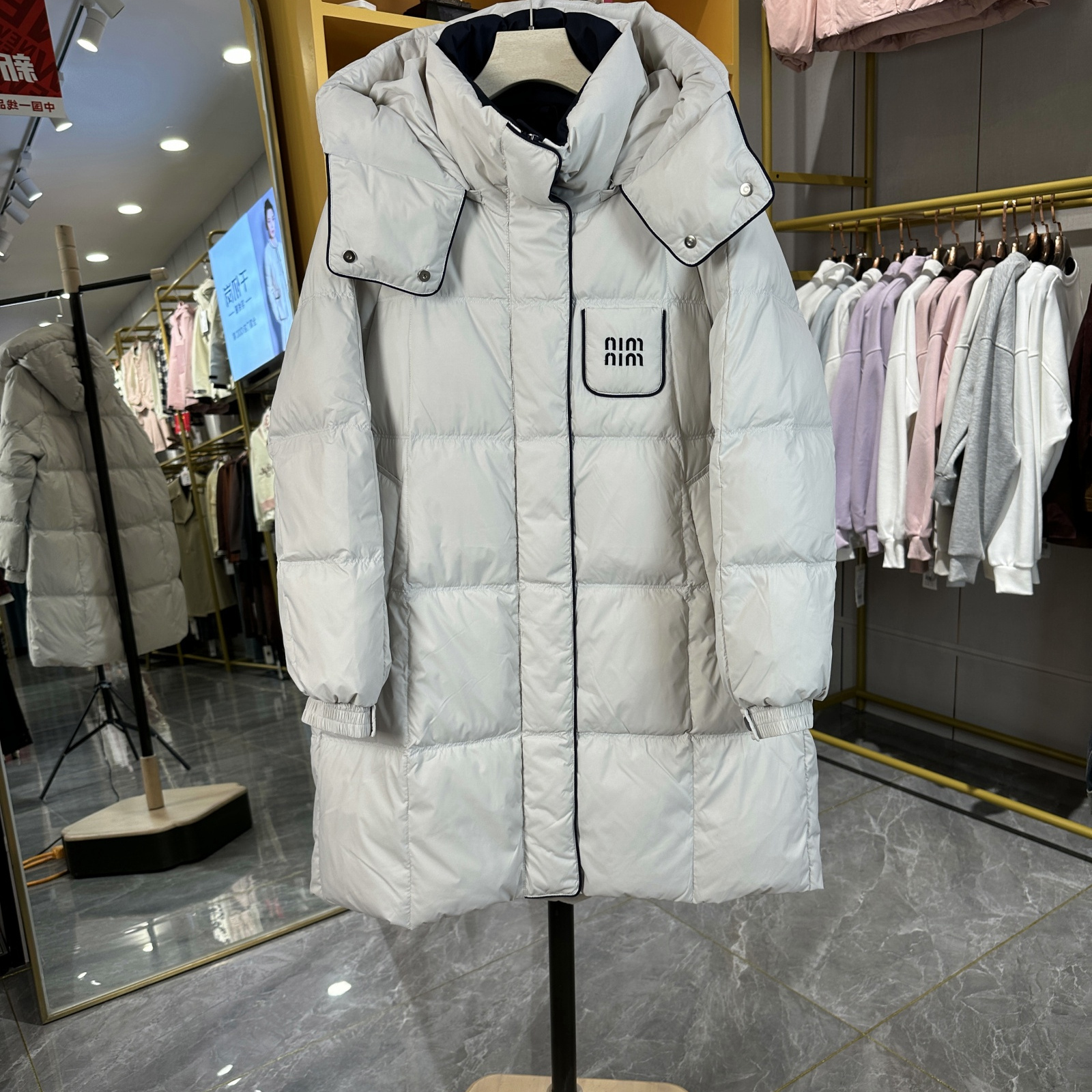 商场同款2025冬季新款羽绒服加厚白鸭绒中长款宽松显瘦外套女6770