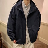 蓝色