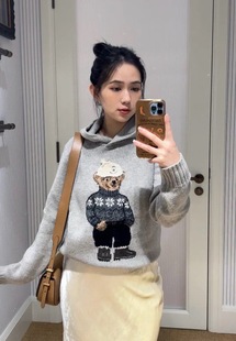 女 重磅立体刺绣小熊毛衣连帽针织衫 重工款 小熊毛衣