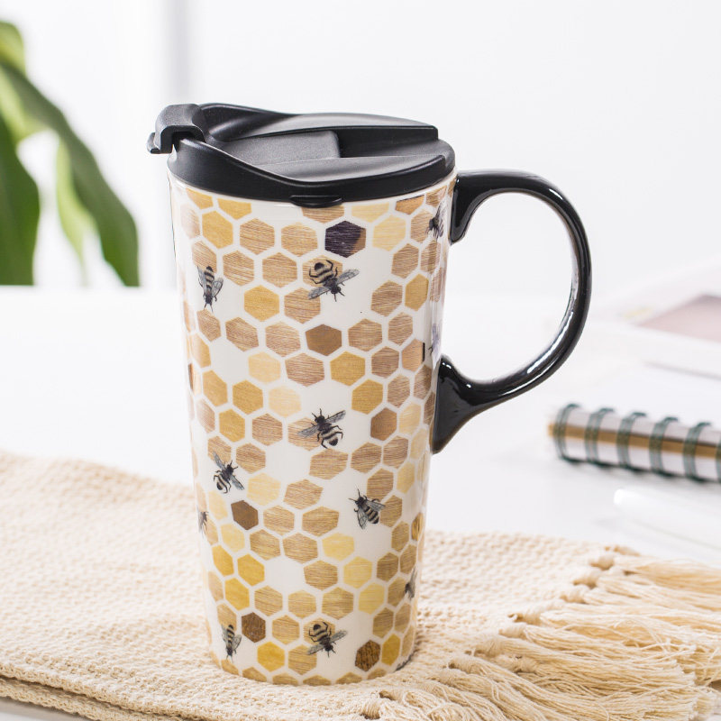 爱屋格林新款高颜值男女士大容量咖啡杯陶瓷带盖小蜜蜂马克杯水杯
