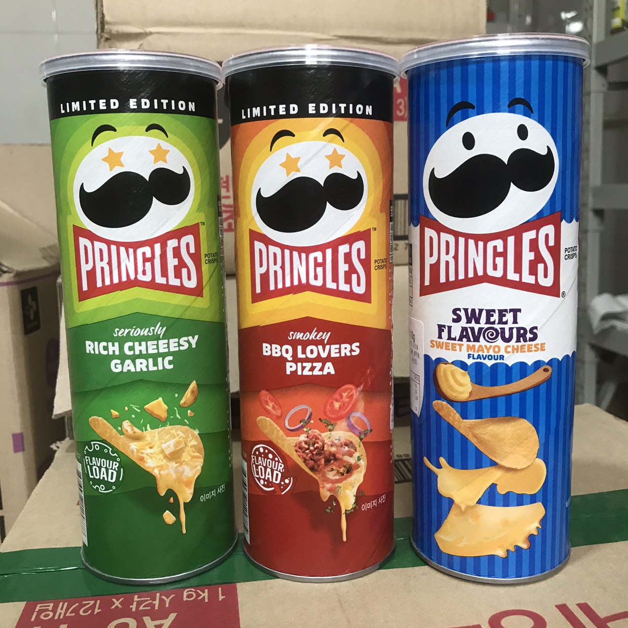 韩国膨化零食Pringles品客薯片蒜香芝士炭火烤肉披萨芝士薯片110g
