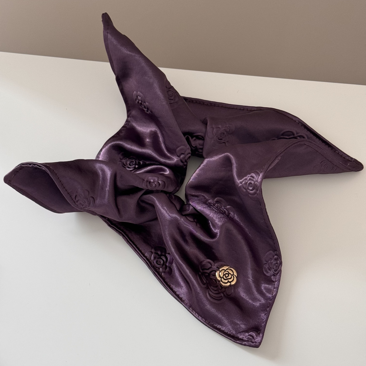 法式玫瑰提花方巾发圈新款缎面高级感紫色大肠圈外出百搭发饰