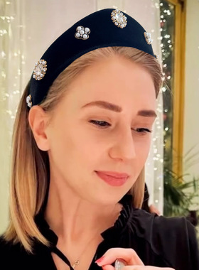 2025年新款英国王妃丝绒皇冠发箍女欧美复古发卡头箍