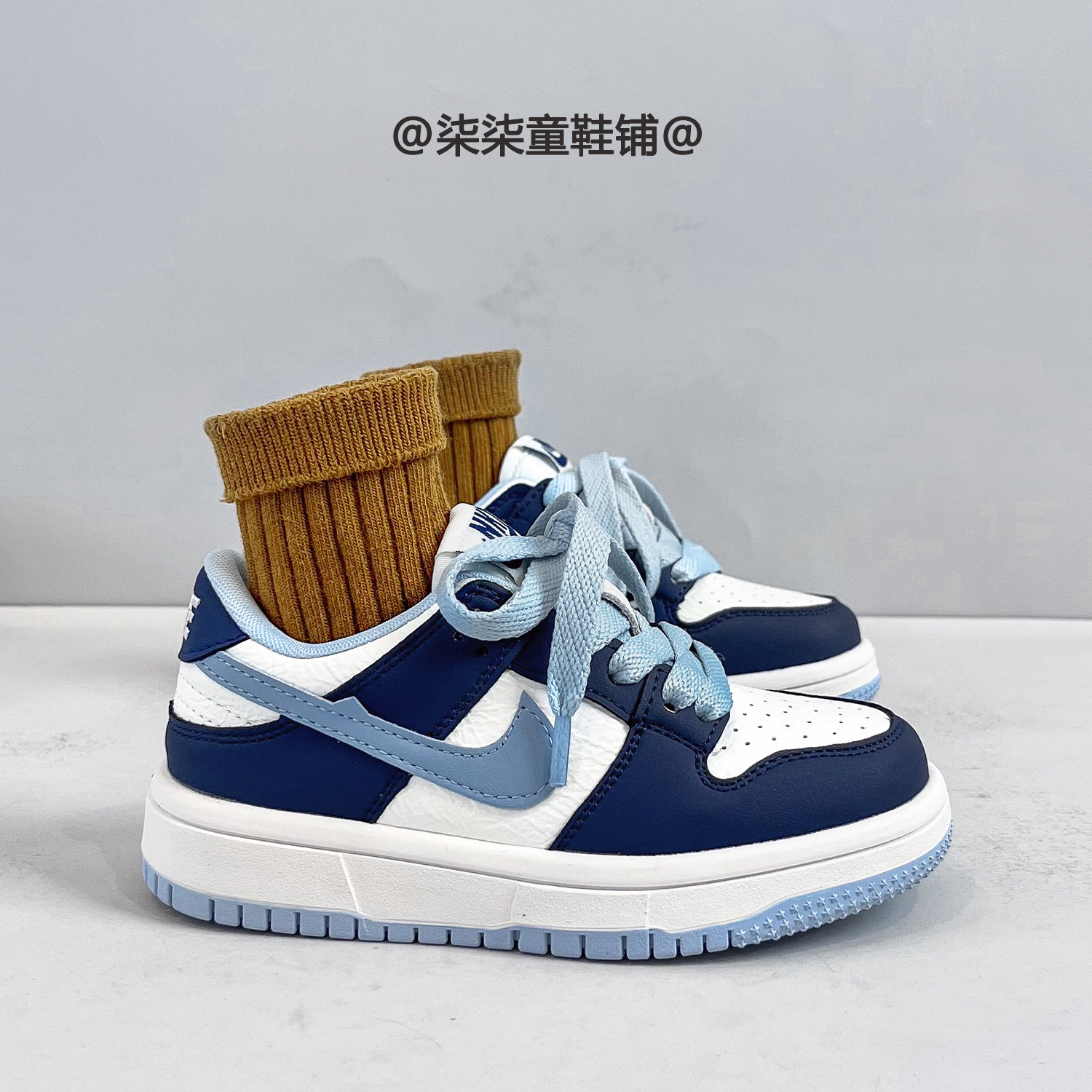2026春秋季新款儿童蓝色运动鞋女童低帮板鞋男童休闲鞋户外跑步鞋