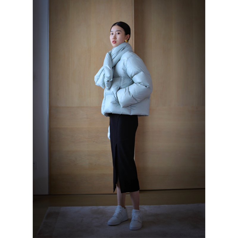 蓝色短款无有无印时髦圆领