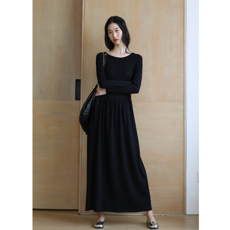 无有无印通勤针织连衣裙