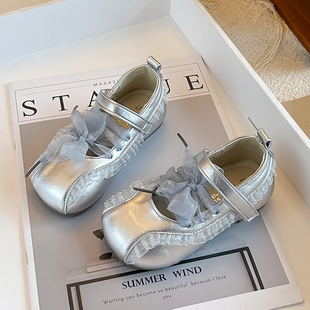 女童公主鞋2026新款冬季女宝宝银色小皮鞋配裙子软底童鞋儿童单鞋