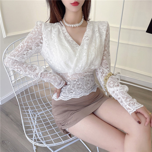 Real shooting autumn women's Cross V-neck versatile slim fitting long sleeve lace bottomed shirt