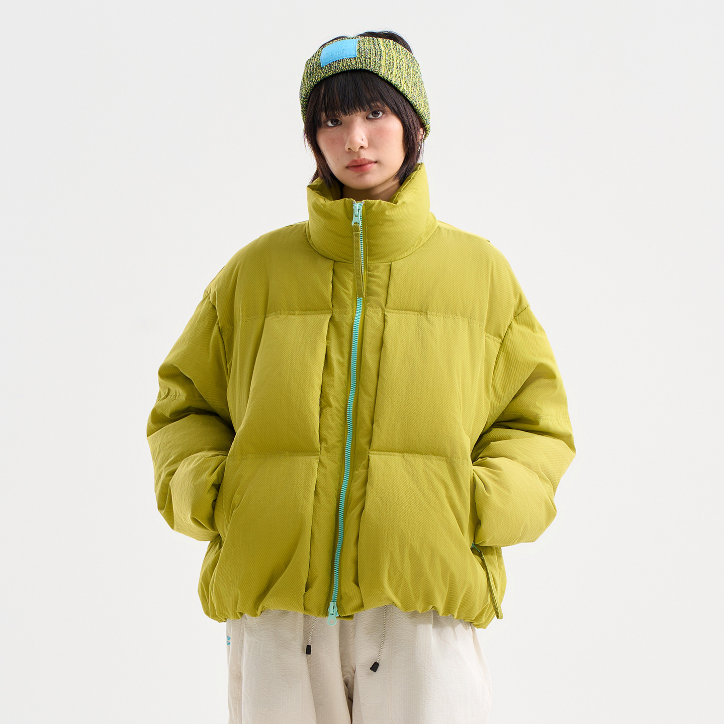 泡芙云朵面包服90白鸭绒羽绒服女秋冬新款2025设计感立领宽松外套