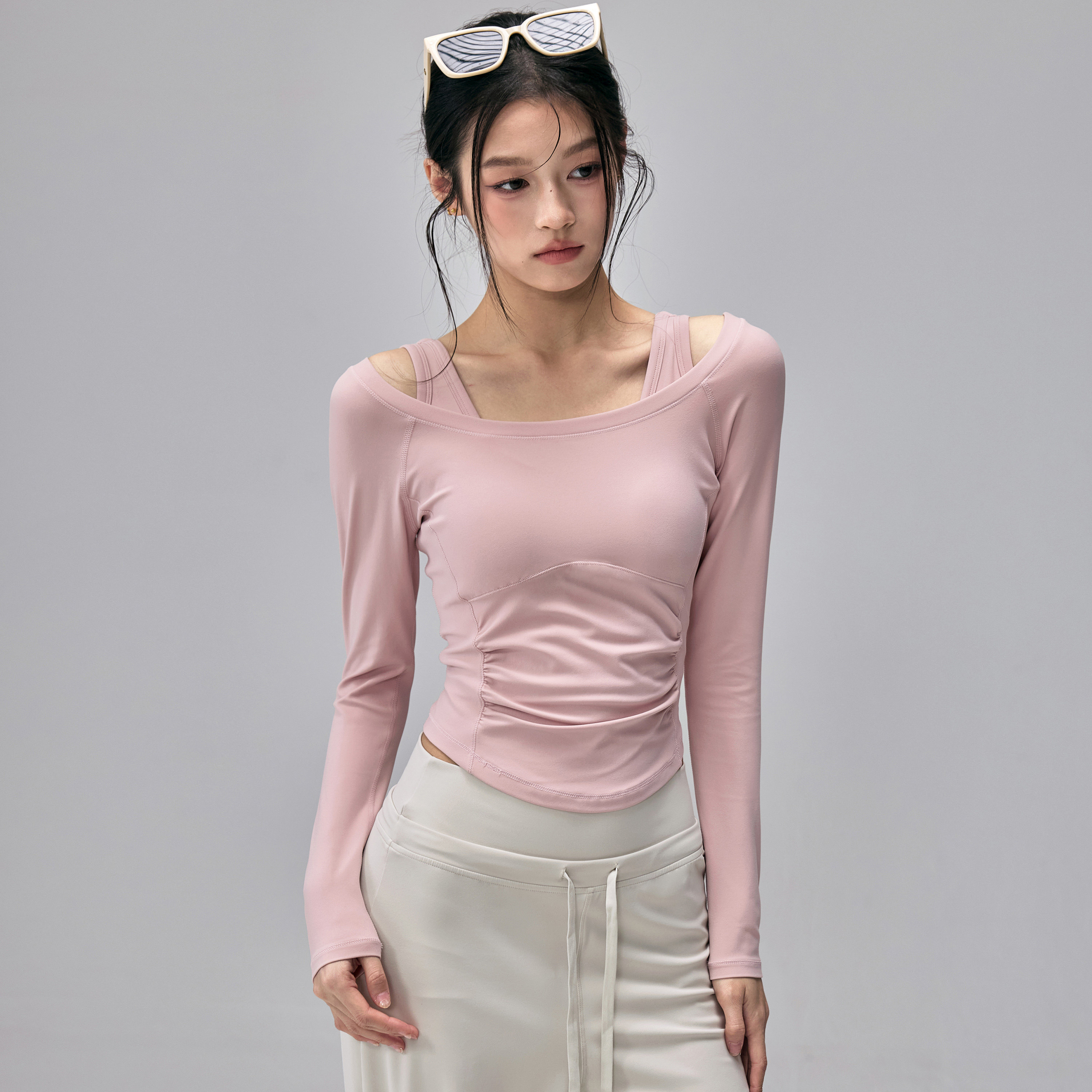 健身女孩露肩瑜伽服套装修身普拉提训练长袖气质运动上衣两件套新