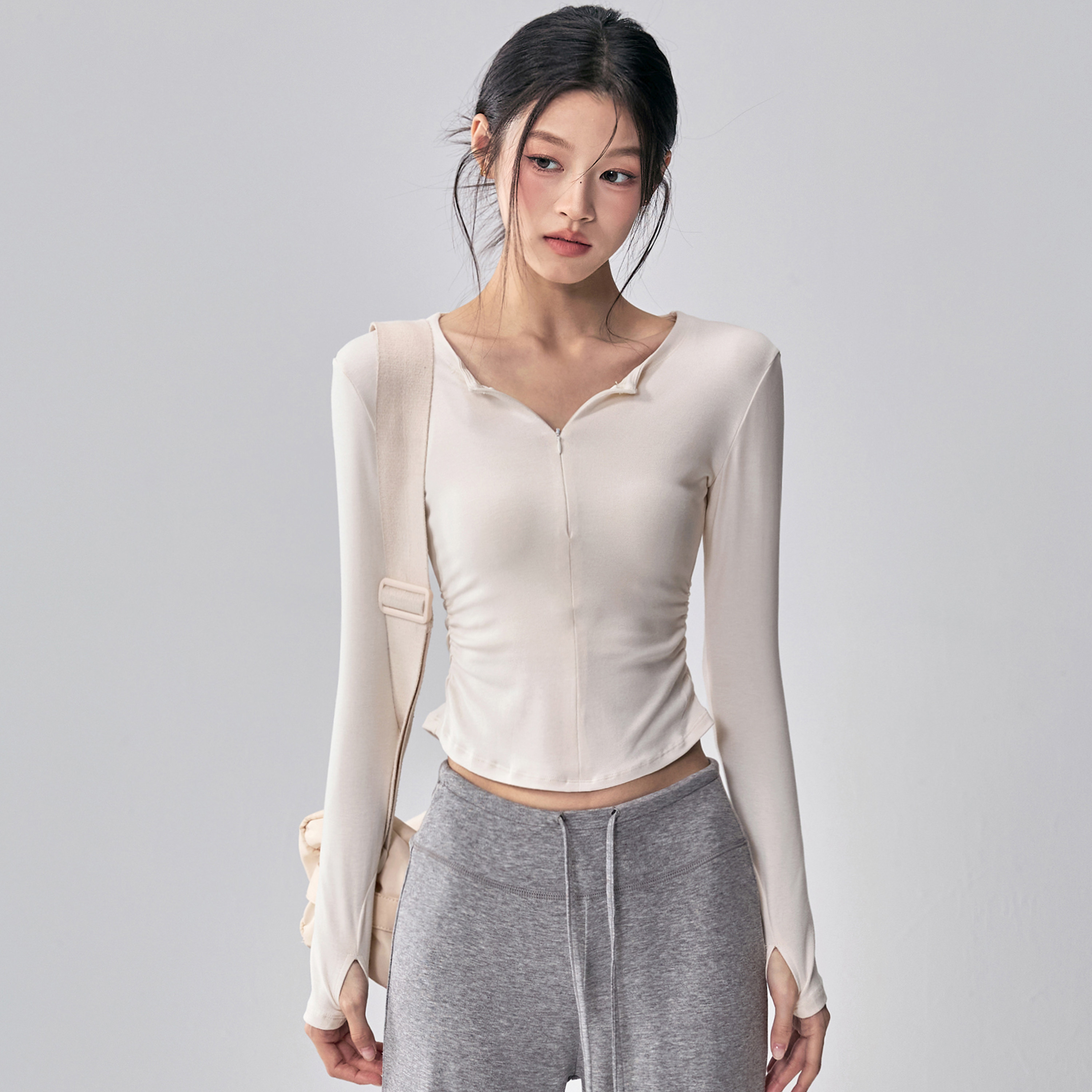 健身女孩半拉链瑜伽服长袖秋冬收腰显瘦普拉提训练套装运动上衣新