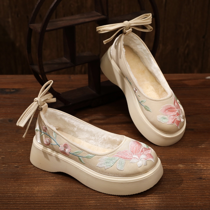 厚底汉服鞋子女冬季新中式古风鞋