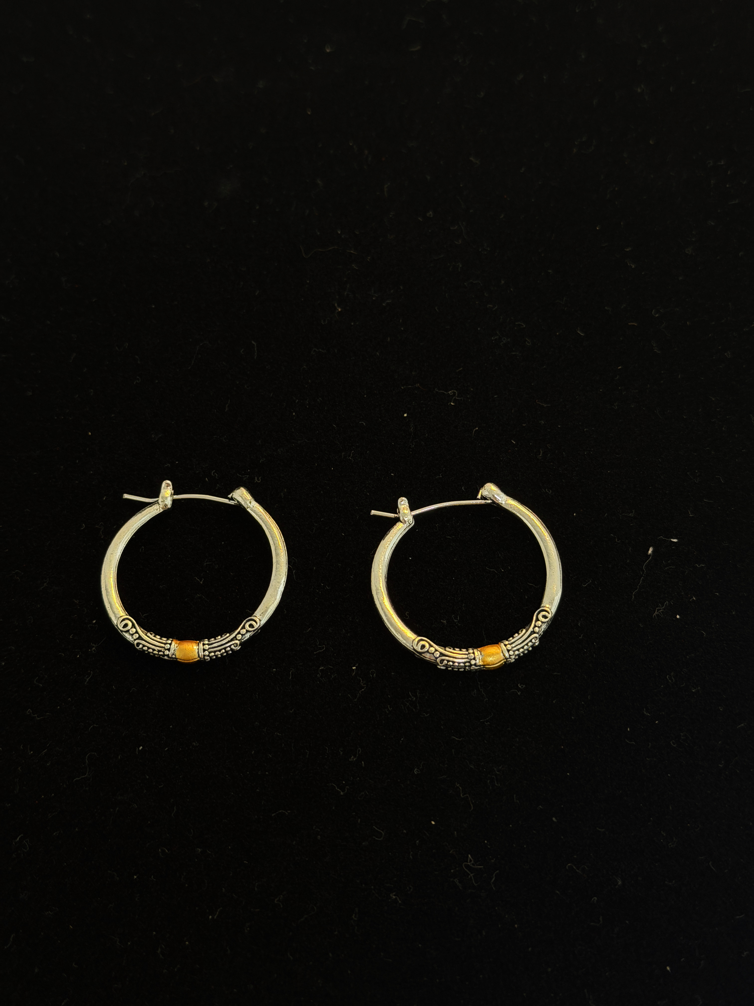 Sage Vintage 古着Antique Dual-Tone Etched Design耳饰耳环