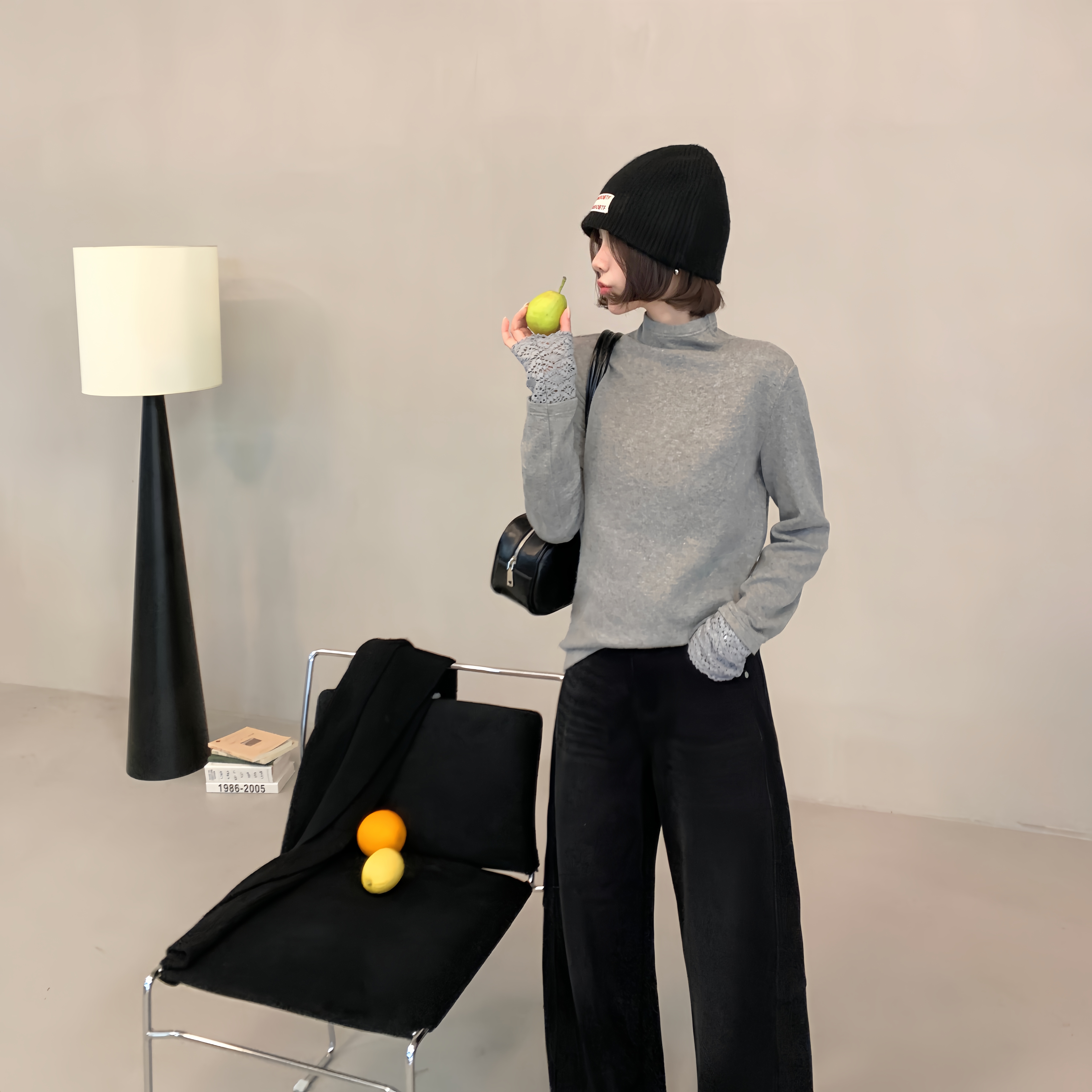 极简风高领蕾丝拼接针织衫女