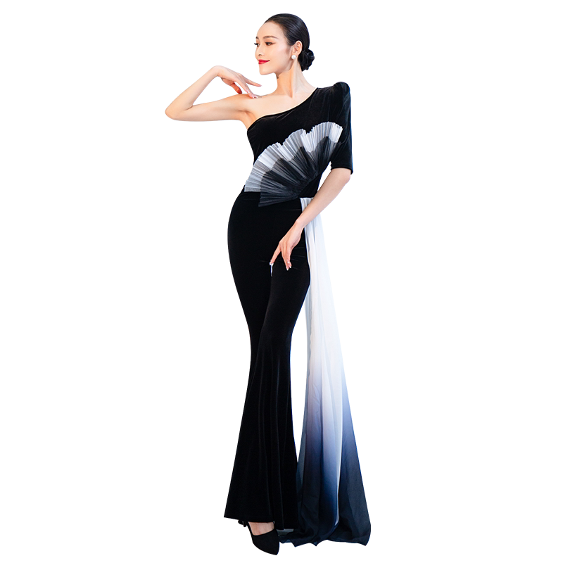 修身舞姿翼舞蹈形体服套装