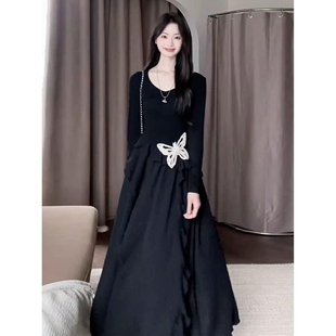 今年流行蝴蝶裙不规则长裙小众 收腰连衣裙子女2025新款 早秋季 长袖