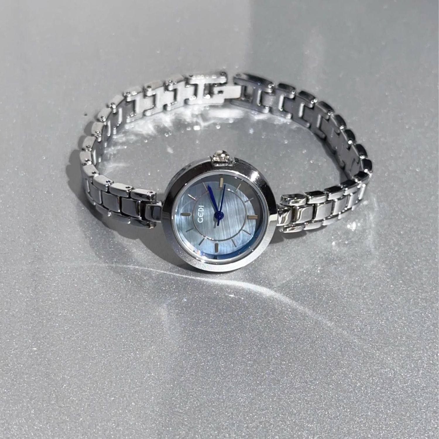 softday 手表女小众轻奢女士女款小表盘学生初高中小巧精致链条表