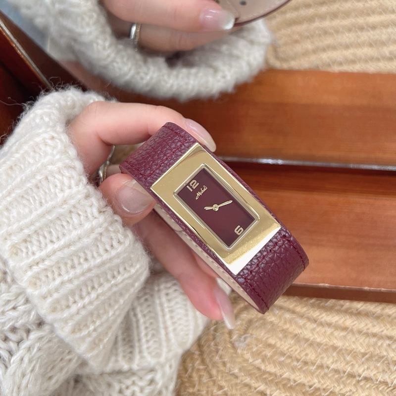 milisha米莉莎热卖款复古个性感皮带手表气质百搭显白皮带女时尚