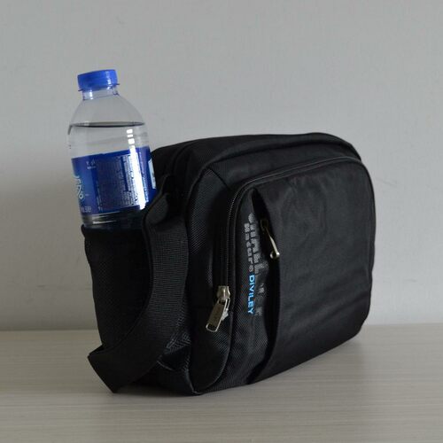 中号新款正品威豹-旅行防水男包