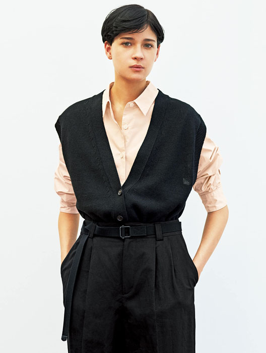 深v领短身linen背心马甲