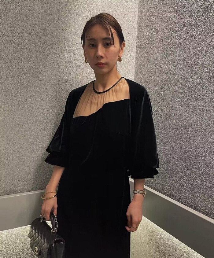 丝绒材质独立两件，3way穿法