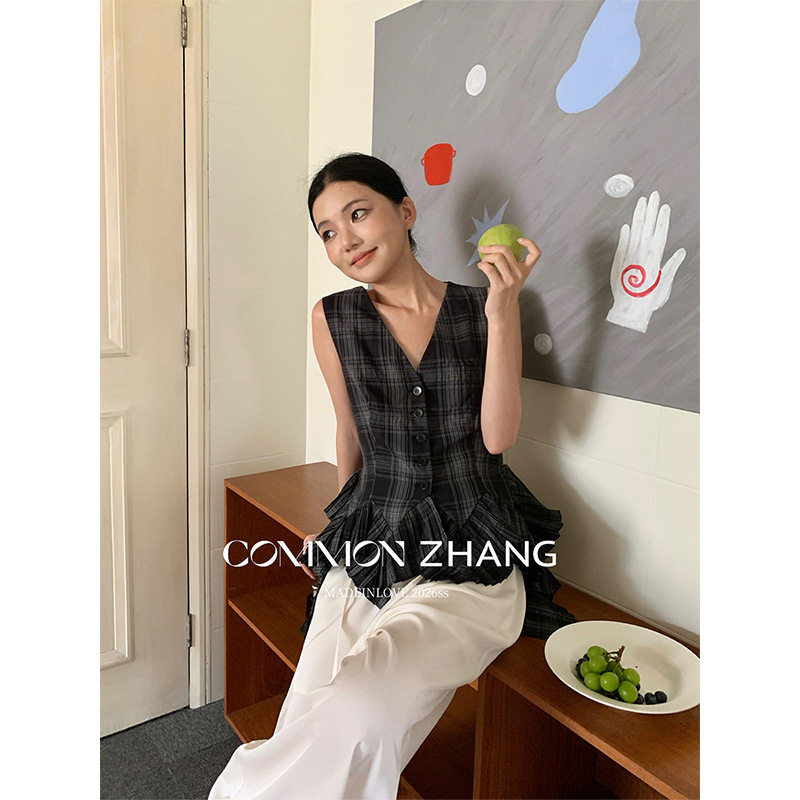 CZ ZHANG夏收腰百褶翻边无袖格子衬衫V领单排扣气质小衫C23402-1