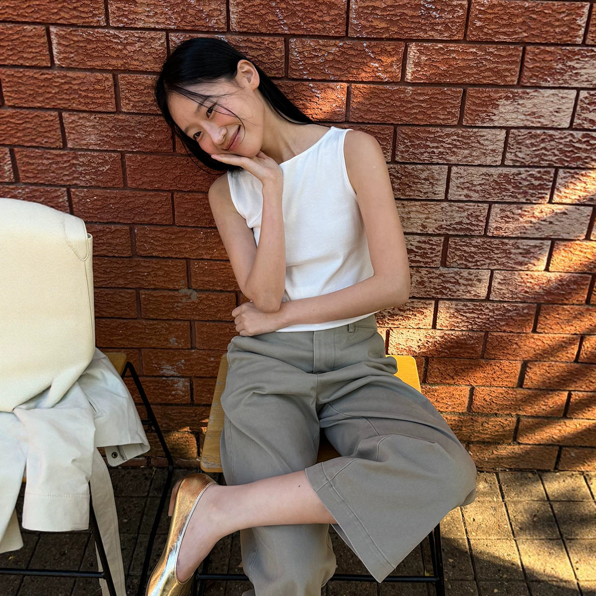 8.6上新 一字船领气质高级弹力背心上衣女21717