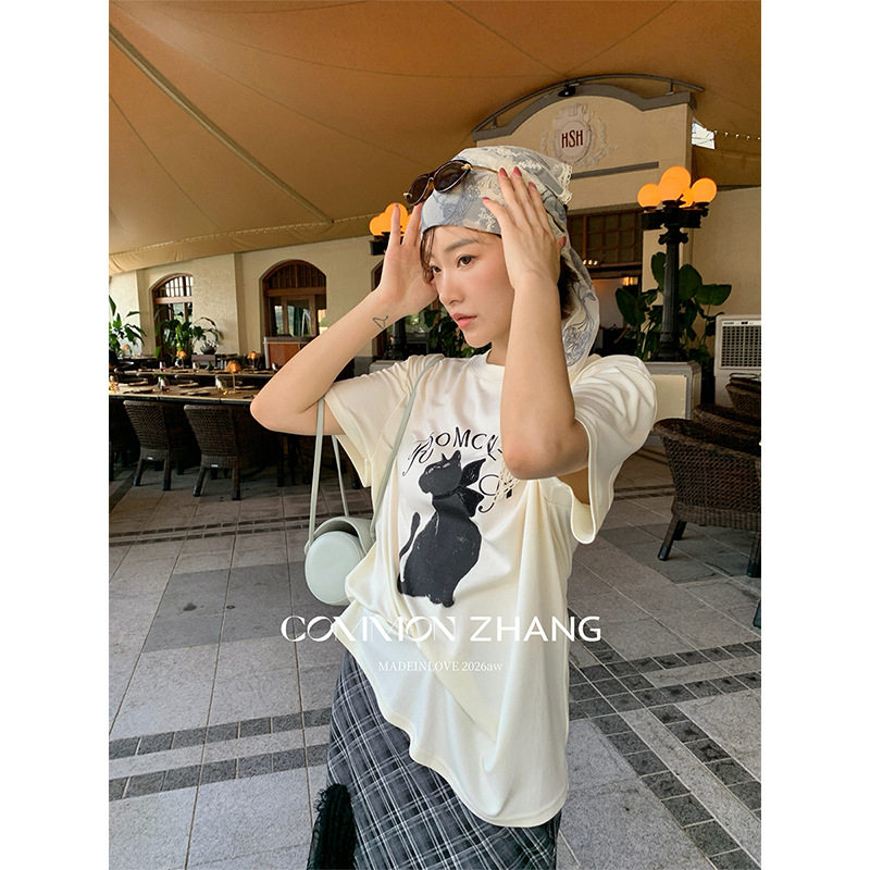 CZZHANG广州十三行莫代尔小猫印花t恤女装秋季短袖上衣C30589