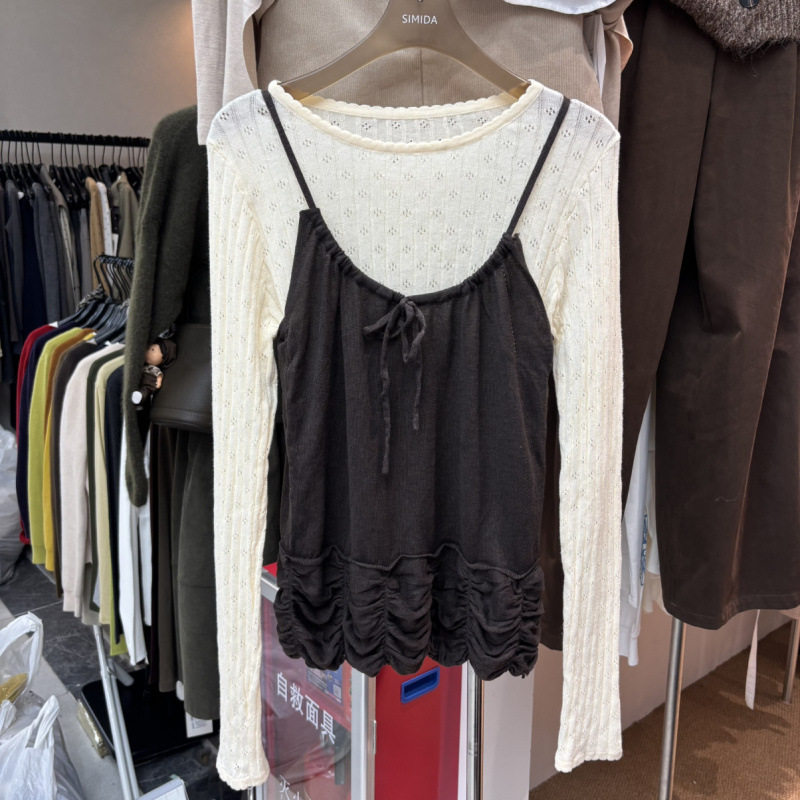 SMD古早姐感镂空打底针织衫+针织花边吊带叠穿两件套女