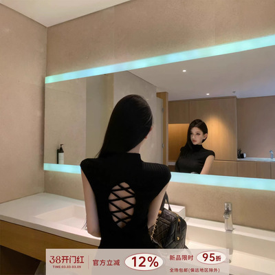 JAYKY YANG心动尤莉荷叶边收腰小高领针织衫镂空交叉露背上衣