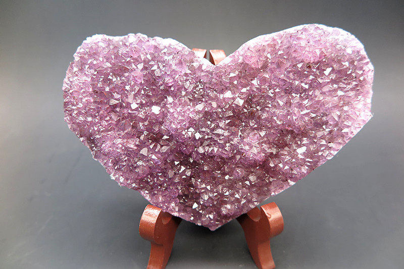 紫水晶簇彩水晶心形摆件 原石办公摆件消磁防辐射