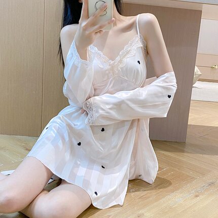 性感蕾丝花边爱心条纹吊带睡衣女夏高级感纯欲风冰丝带胸垫睡裙薄